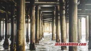 Parábola dos Dois Fundamentos